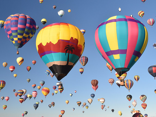 Albuquerque Balloon Fiesta – Fantasy RV Tours